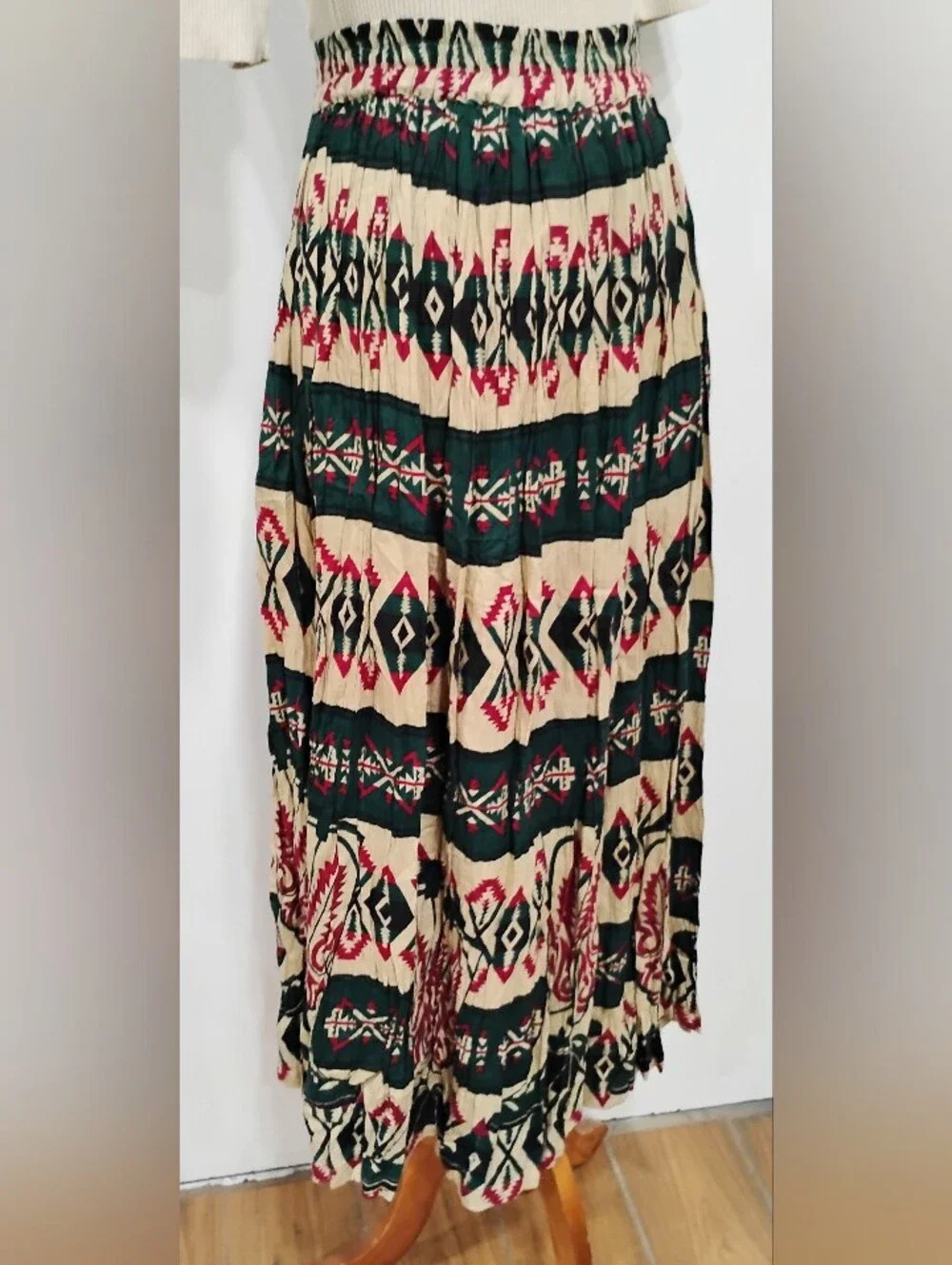 GREEN AND RED SIDE SADDLE MAXI SKIRT